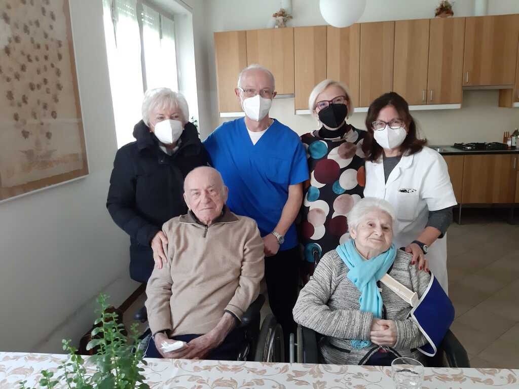 A Simeone e Anna, di cui oggi si fa memoria, sono dedicate alcune case famiglia per anziani di Sant'Egidio in Italia e in Europa